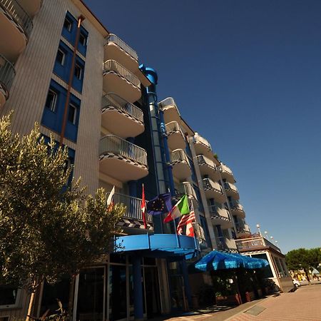 Hotel Ambassador Tortoreto Esterno foto